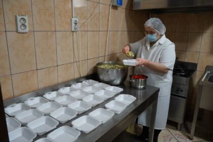 Programul eparhial „Ne înnoim de Sfintele Paşti“ a continuat în municipiul Brăila – fotografia 30