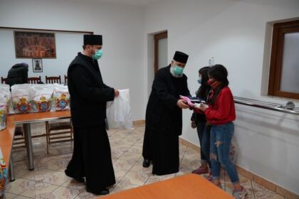 Programul eparhial „Ne înnoim de Sfintele Paşti“ a continuat în municipiul Brăila – fotografia 34