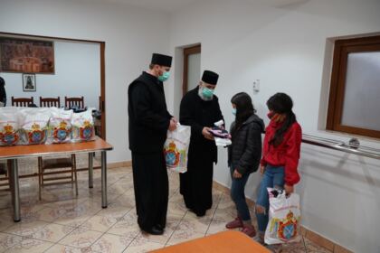Programul eparhial „Ne înnoim de Sfintele Paşti“ a continuat în municipiul Brăila – fotografia 35