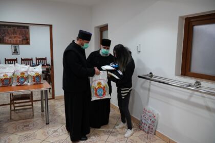 Programul eparhial „Ne înnoim de Sfintele Paşti“ a continuat în municipiul Brăila – fotografia 38