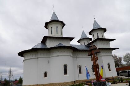 Activităţi social-filantropice în trei parohii rurale din judeţul Galaţi – fotografia 33