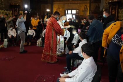 Rânduiala Spălării Picioarelor la Catedrala Arhiepiscopală din Galaţi – fotografia 14