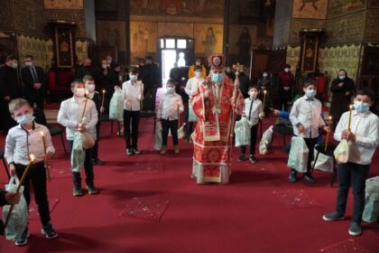 Rânduiala Spălării Picioarelor la Catedrala Arhiepiscopală din Galaţi – fotografia 22