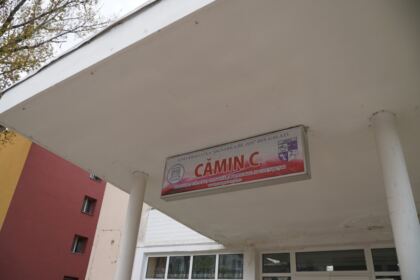 Daruri pentru 40 de familii nevoiaşe din localitatea Cărăpceşti, judeţul Galaţi – fotografia 2