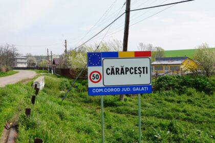 Daruri pentru 40 de familii nevoiaşe din localitatea Cărăpceşti, judeţul Galaţi – fotografia 18