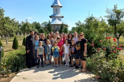 Activități pentru copii la Mănăstirea Toflea – fotografia 1