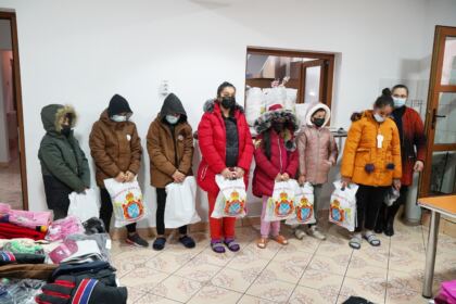 Daruri oferite de Centrul social „Sfântul Vasile cel Mare“ din Brăila – fotografia 18