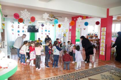 Daruri pentru copiii de la Grădiniţa parohială „Familia“ din Brăila – fotografia 22