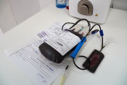 Elevii seminarişti gălăţeni au donat sânge pentru semenii lor din spitale – fotografia 20
