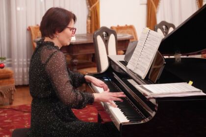 Concert caritabil pentru Marci la Muzeul eparhial din Galaţi – fotografia 8