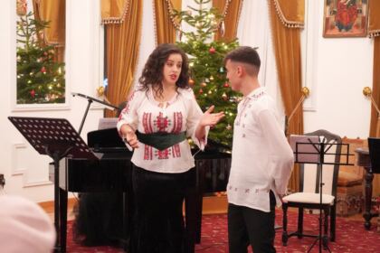 Concert caritabil pentru Marci la Muzeul eparhial din Galaţi – fotografia 19