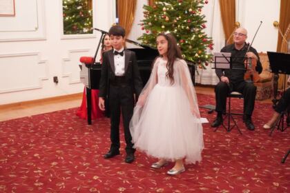 Concert caritabil pentru Marci la Muzeul eparhial din Galaţi – fotografia 26