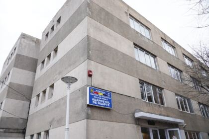 Activităţi social-filantropice pentru semenii nevoiaşi la parohia „Sf. Antonie“ din Brăila – fotografia 4