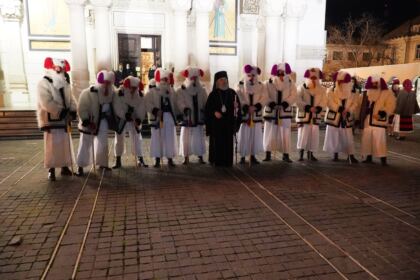 Festivalul de datini şi obiceiuri la Naşterea Domnului şi Anul Nou „Tudor Pamfile“ la Galaţi – fotografia 23