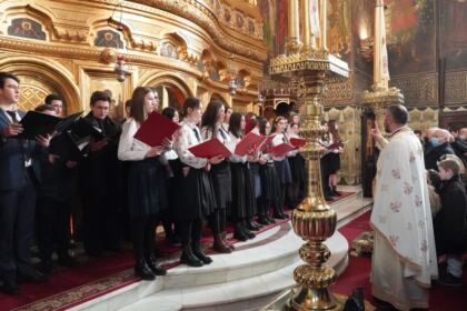 Festivalul de datini şi obiceiuri la Naşterea Domnului şi Anul Nou „Tudor Pamfile“ la Galaţi – fotografia 17