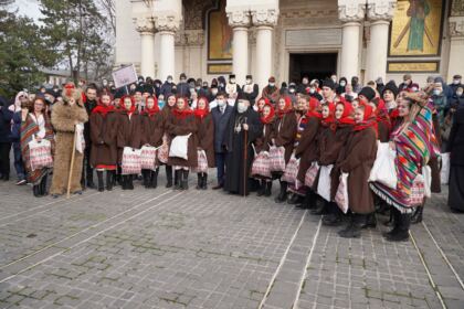 Festivalul de datini şi obiceiuri la Naşterea Domnului şi Anul Nou „Tudor Pamfile“ la Galaţi – fotografia 42