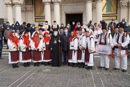 Festivalul de datini şi obiceiuri la Naşterea Domnului şi Anul Nou „Tudor Pamfile“ la Galaţi – fotografia 45