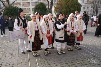 Festivalul de datini şi obiceiuri la Naşterea Domnului şi Anul Nou „Tudor Pamfile“ la Galaţi – fotografia 48