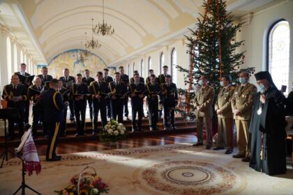 Colindători la Centrul Eparhial al Arhiepiscopiei Dunării de Jos – fotografia 20
