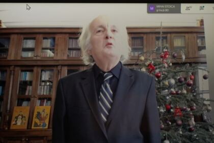 Elevii seminarişti gălăţeni l-au omagiat astăzi pe poetul naţional Mihai Eminescu – fotografia 18