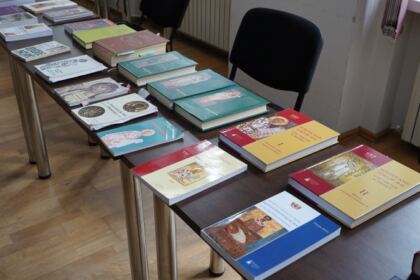 Simpozion studenţesc la Galaţi dedicat Sfinţilor Trei Ierarhi – fotografia 3