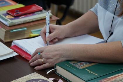 Simpozion studenţesc la Galaţi dedicat Sfinţilor Trei Ierarhi – fotografia 14