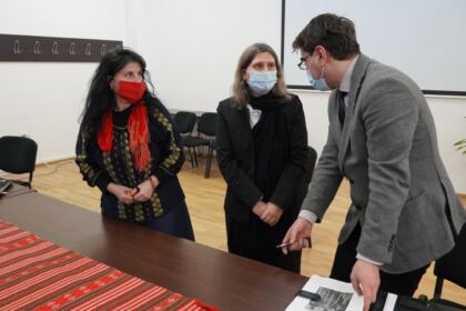 Simpozion studenţesc la Galaţi dedicat Sfinţilor Trei Ierarhi – fotografia 22