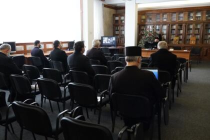 Simpozion interliceal organizat de Seminarul Teologic Ortodox „Sfântul Apostol Andrei“ din Galaţi – fotografia 12