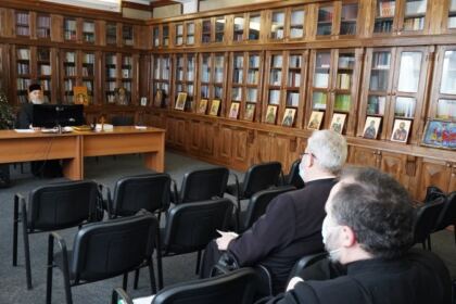 Simpozion interliceal organizat de Seminarul Teologic Ortodox „Sfântul Apostol Andrei“ din Galaţi – fotografia 14