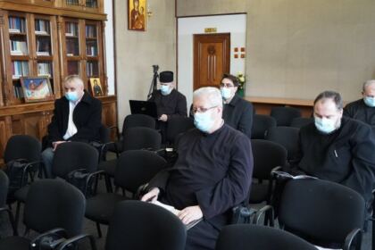 Simpozion interliceal organizat de Seminarul Teologic Ortodox „Sfântul Apostol Andrei“ din Galaţi – fotografia 16