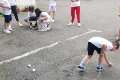 Activităţi de vară pentru copii la Așezământul Social-Filantropic ,,Sfântul Pantelimon“ – Lacu Sărat – fotografia 9