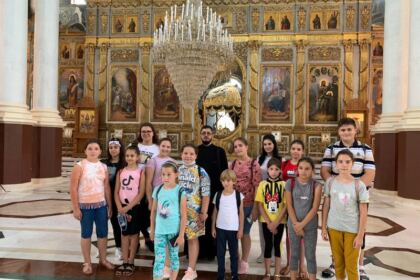 Activităţi de vară pentru copiii din trei parohii brăilene – fotografia 1