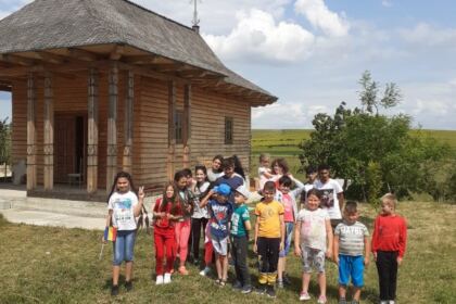 Tabără de vară pentru 25 de copii din cadrul Asociației „Sfântul Vasile cel Mare“ din Galați – fotografia 19