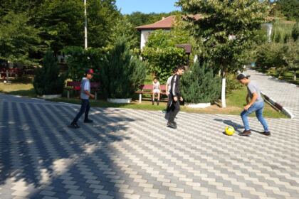 Mănăstirea Toflea, gazdă primitoare pentru copii pe timpul verii – fotografia 17