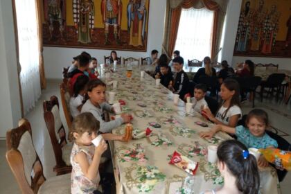 Mănăstirea Toflea, gazdă primitoare pentru copii pe timpul verii – fotografia 19
