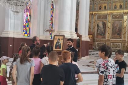 Bucurii pentru copiii din Parohia Mohreanu – fotografia 3