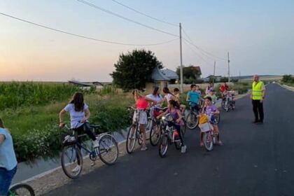 Activități de vară pentru copii în Parohia Brătulești – fotografia 33