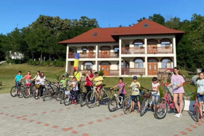 Activități de vară pentru copii în Parohia Brătulești – fotografia 44