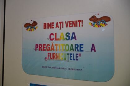 Elevii seminarişti gălăţeni au primit daruri din partea ierarhului Dunării de Jos – fotografia 3