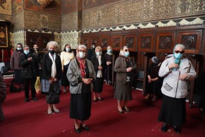 Slujire arhierească şi daruri pentru persoanele cu deficienţă de vedere în Arhiepiscopia Dunării de Jos – fotografia 12