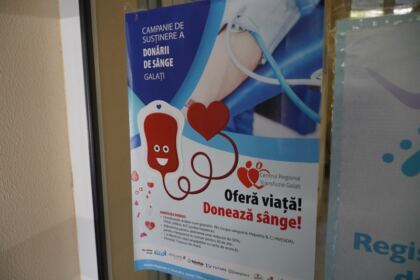 O nouă acţiune de donare de sânge a preoţilor şi tinerilor tecuceni – fotografia 6