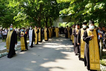 Ziua Eroilor în Arhiepiscopia Dunării de Jos – fotografia 3