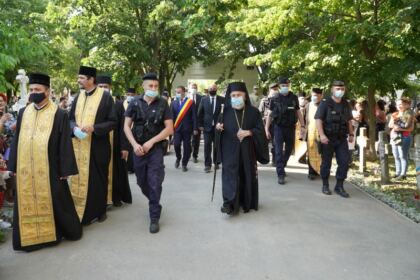 Ziua Eroilor în Arhiepiscopia Dunării de Jos – fotografia 4
