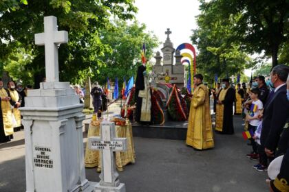 Ziua Eroilor în Arhiepiscopia Dunării de Jos – fotografia 12