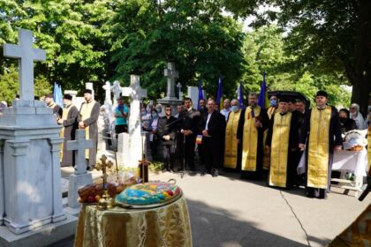 Ziua Eroilor în Arhiepiscopia Dunării de Jos – fotografia 14
