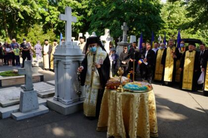 Ziua Eroilor în Arhiepiscopia Dunării de Jos – fotografia 20