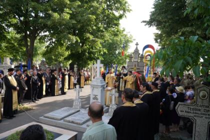 Ziua Eroilor în Arhiepiscopia Dunării de Jos – fotografia 22