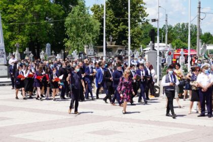 Ziua Eroilor în Arhiepiscopia Dunării de Jos – fotografia 37