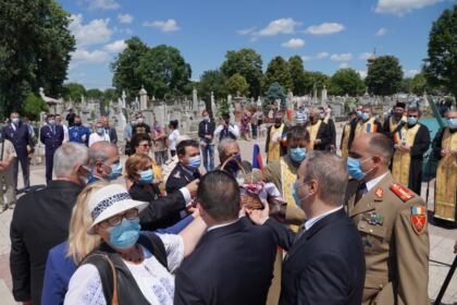 Ziua Eroilor în Arhiepiscopia Dunării de Jos – fotografia 60