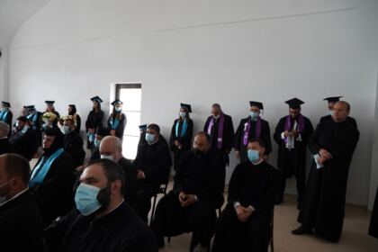 Cursul festiv al studenţilor şi masteranzilor teologi gălăţeni – fotografia 2